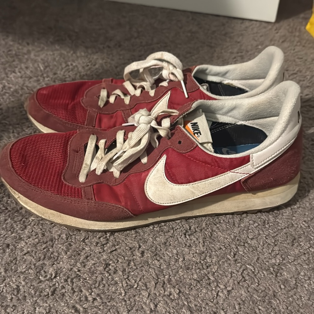 Nike Challenger OG Gym Red White Mens 12 Sneakers Racer - Picture 2 of 13